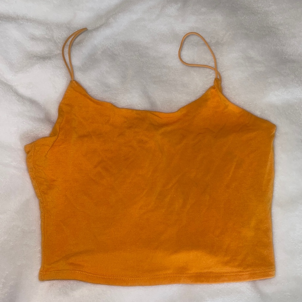 cropped tank top
